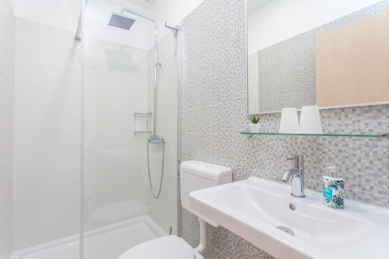 Apartments & Rooms Alagic ماكارسكا المظهر الخارجي الصورة