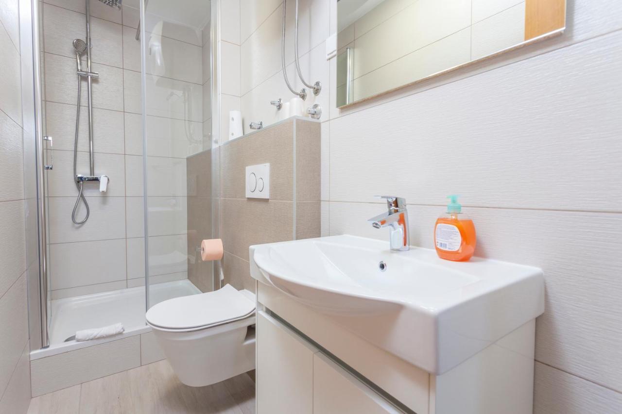 Apartments & Rooms Alagic ماكارسكا المظهر الخارجي الصورة